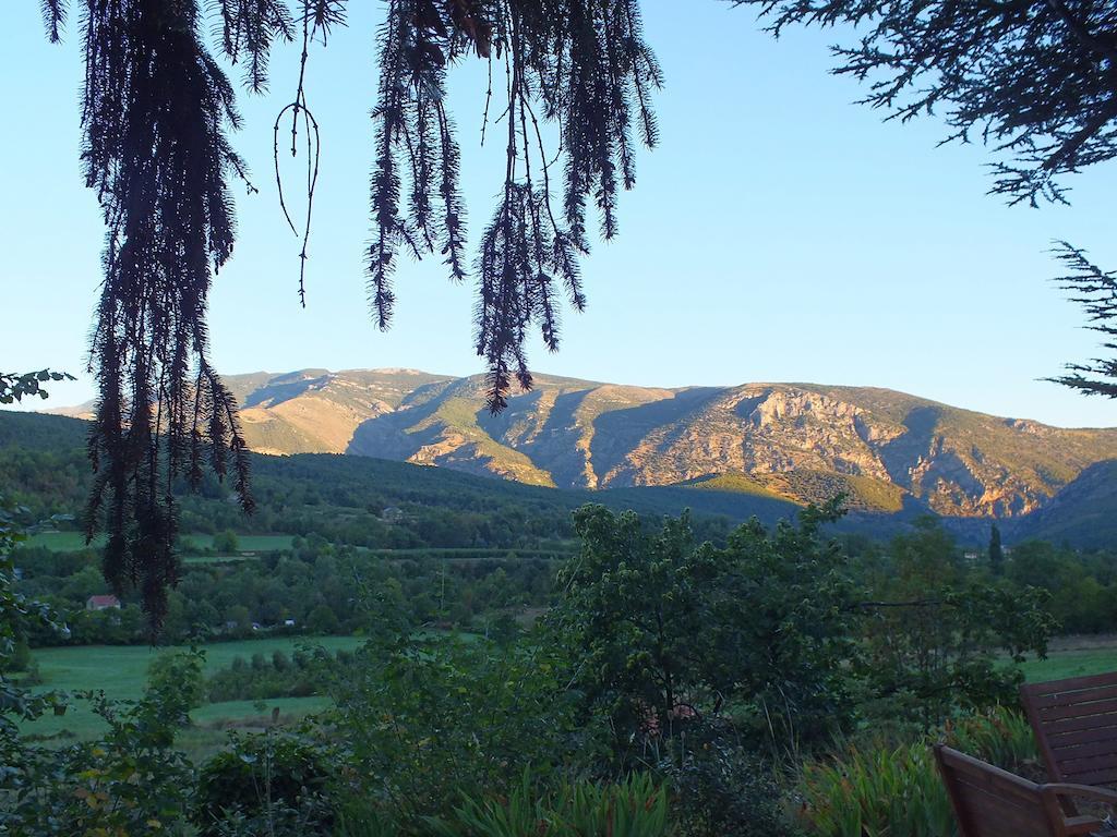 La Chataigneraie Bed & Breakfast Sahorre Exterior photo